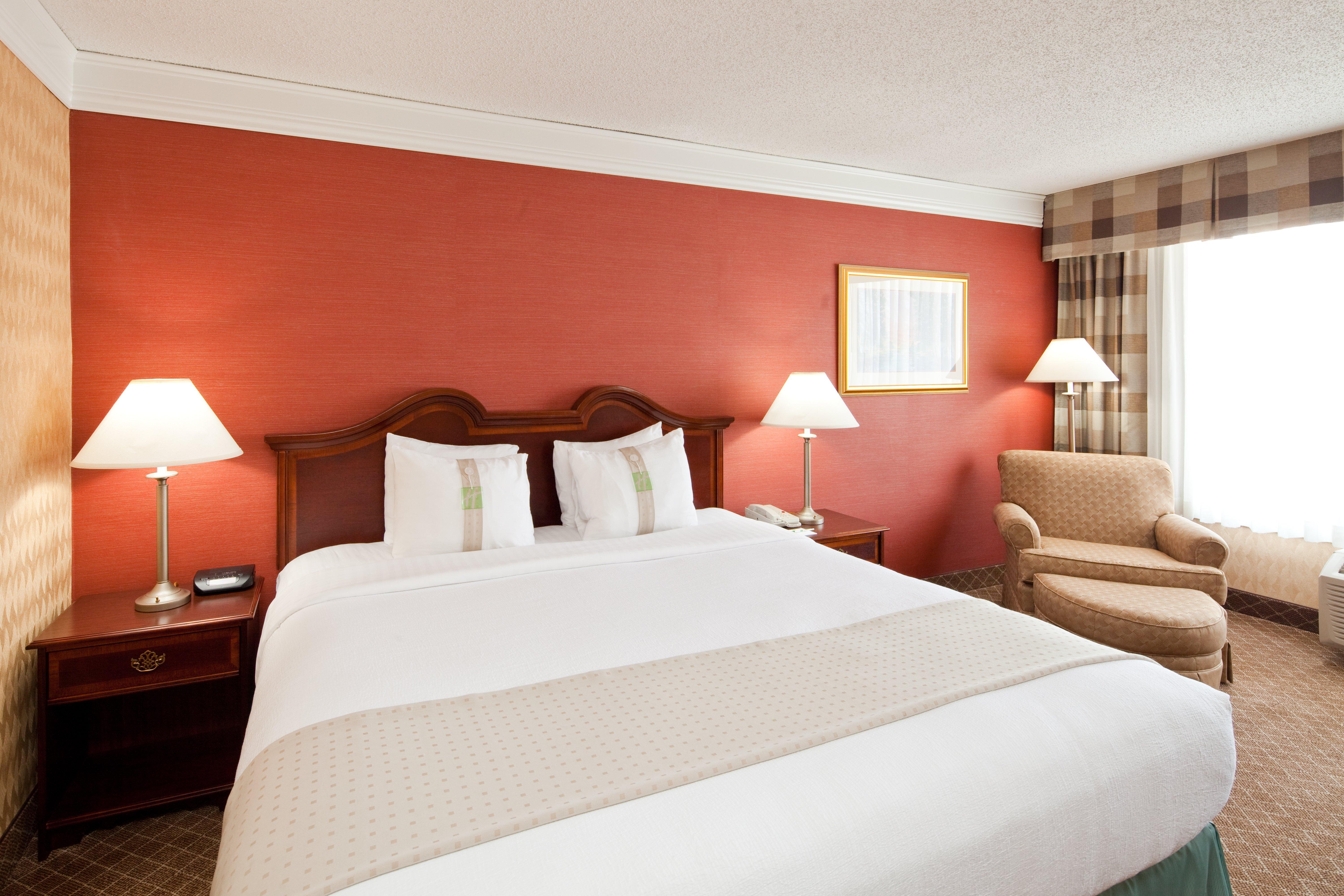 Holiday Inn Cleveland-Mayfield By Ihg Екстериор снимка