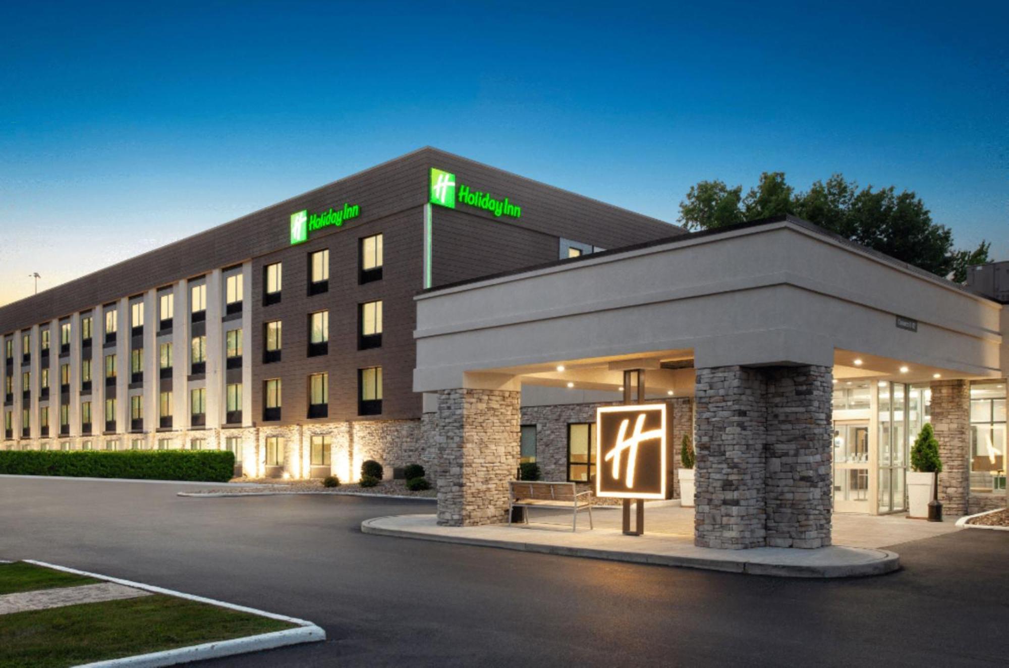 Holiday Inn Cleveland-Mayfield By Ihg Екстериор снимка